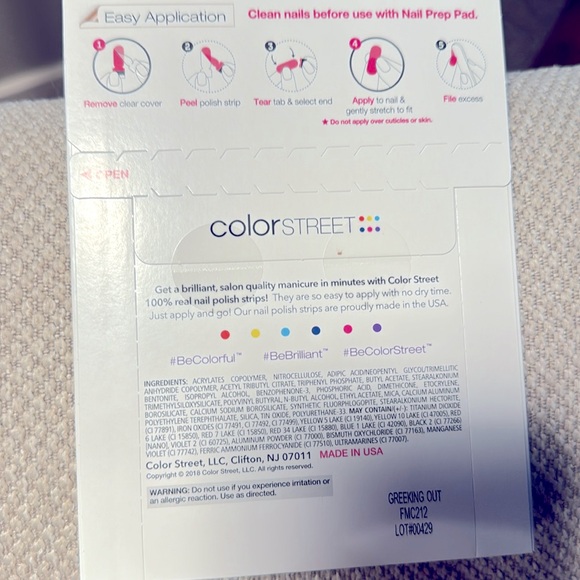 Color street 16 100% real nail polish strips - Picture 10 of 10